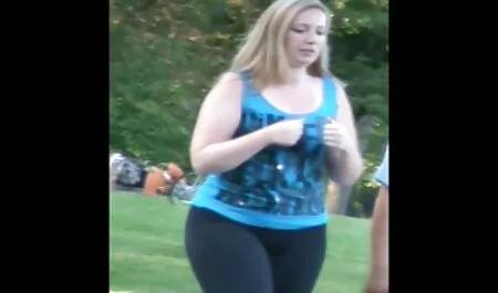 Wedding night begins with a free porn ape blowjob